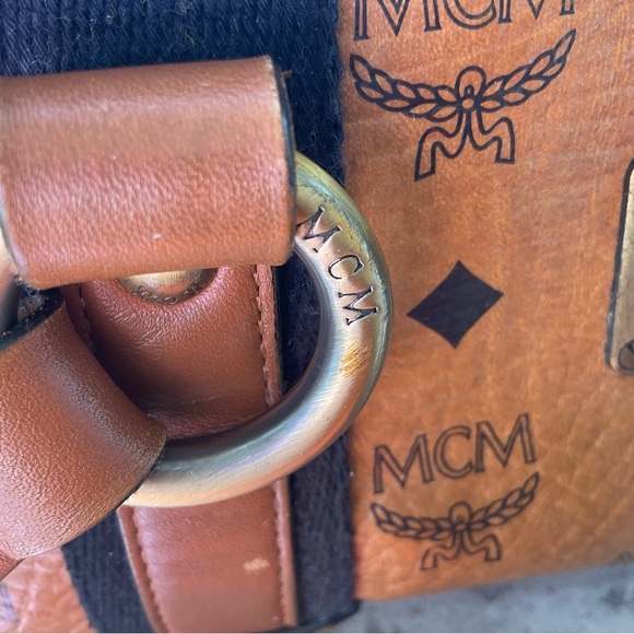 AUTHENTIC MCM - Picture 6 of 16